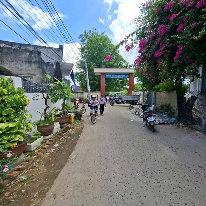 Đất nền Phước Thuận, Tuy Phước 73m² giá 5xx triệu - Lô góc 2 mặt tiền hấp dẫn!