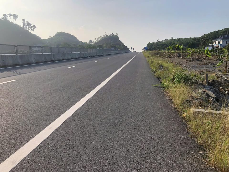 Đất thổ cư 500m² mặt đường vành đai 200m tại Quân Chu, 18 tỷ - Tiềm năng đầu tư lớn!