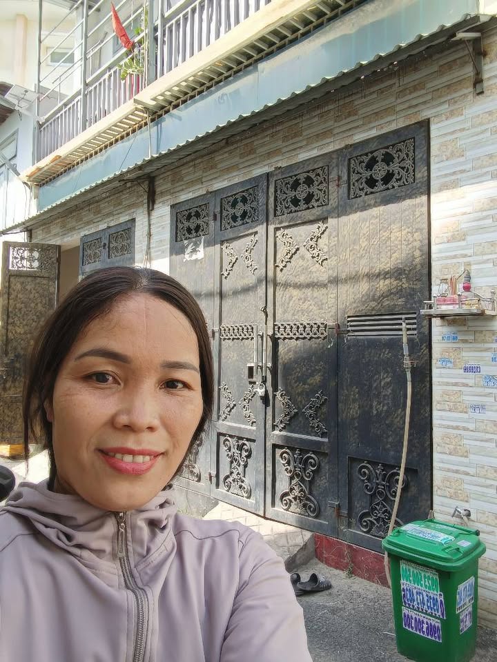 Nhà bán tại Phường Tân Chánh Hiệp, Quận 12, 104m² - Sổ sách đầy đủ, giá thỏa thuận!