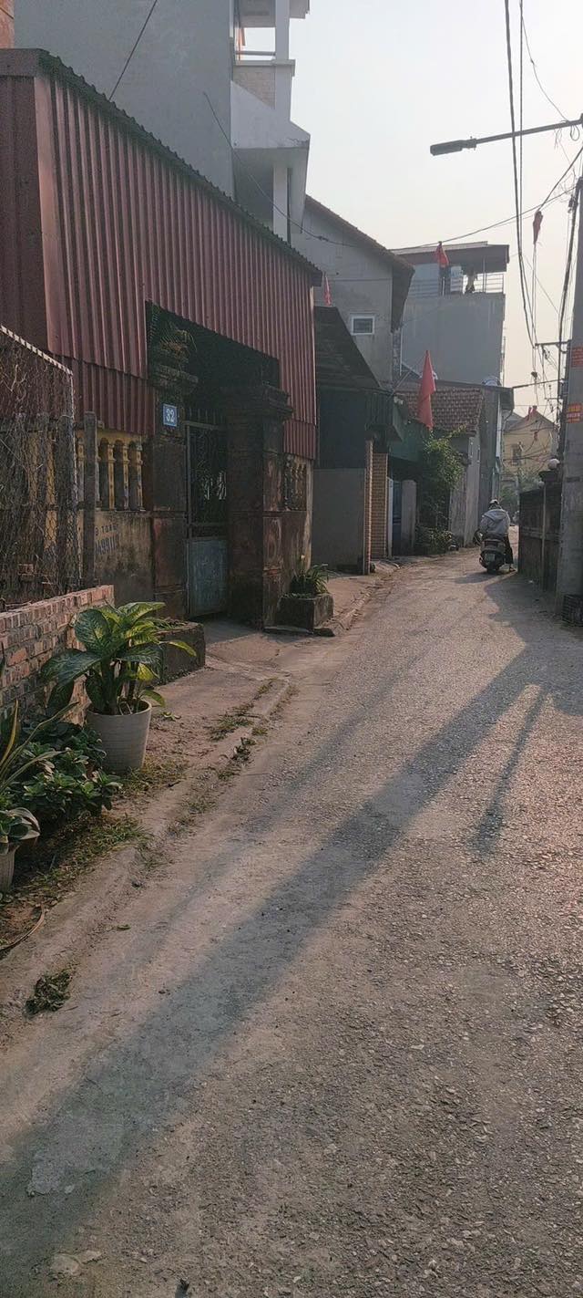 Đất nền chính chủ Đông Dư - Gia Lâm 40m² giá 5 tỷ - Tiềm năng tăng giá cao!