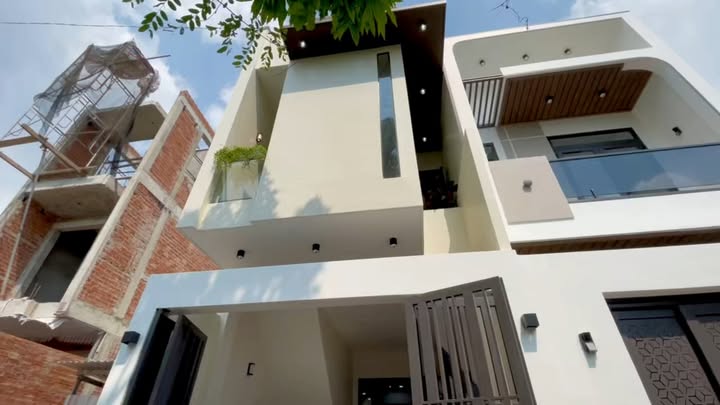 Nhà phố hiện đại tại Thới Sơn, Mỹ Tho - 66m² giá 3.18 tỷ - Thiết kế độc đáo!