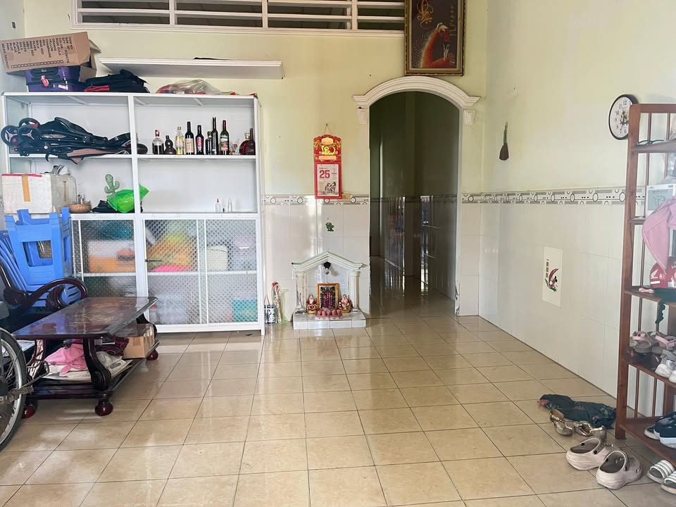 Nhà hẻm Đường Quang Trung, Rạch Giá 110m² giá 1 tỷ - Vào ở liền!