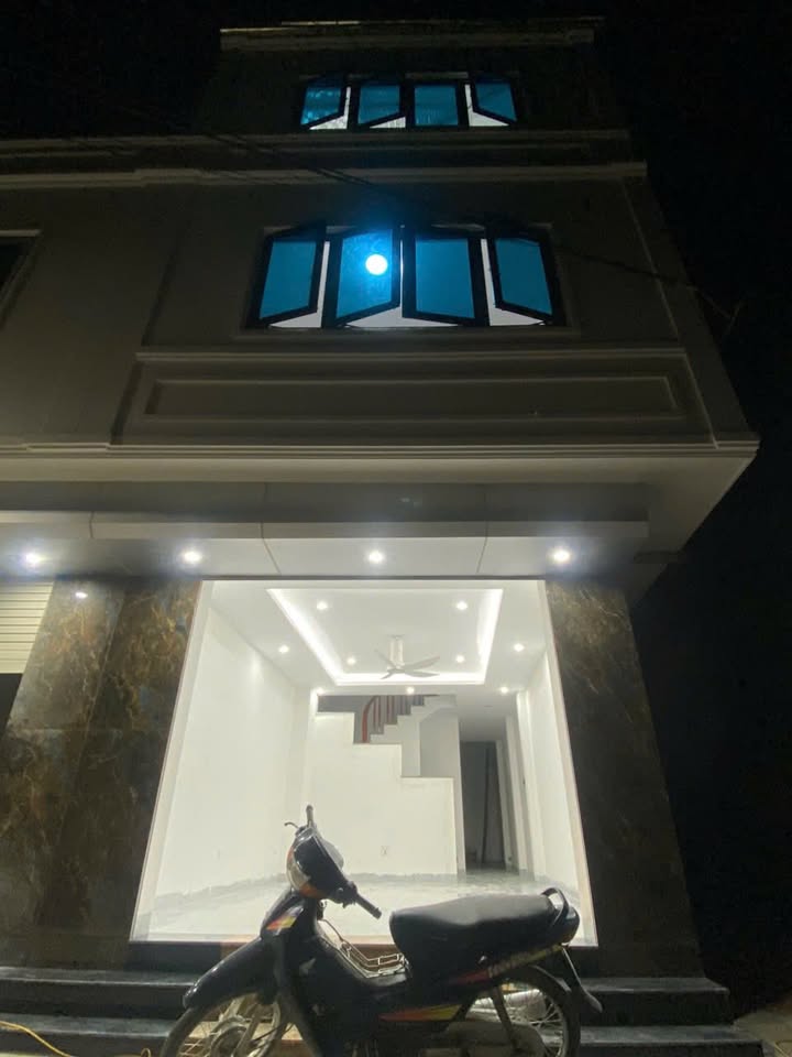 Nhà 3 tầng lô góc 60m² tại Đức Thượng, Hoài Đức giá chỉ 3.65 tỷ - Bán gấp trong Tết!