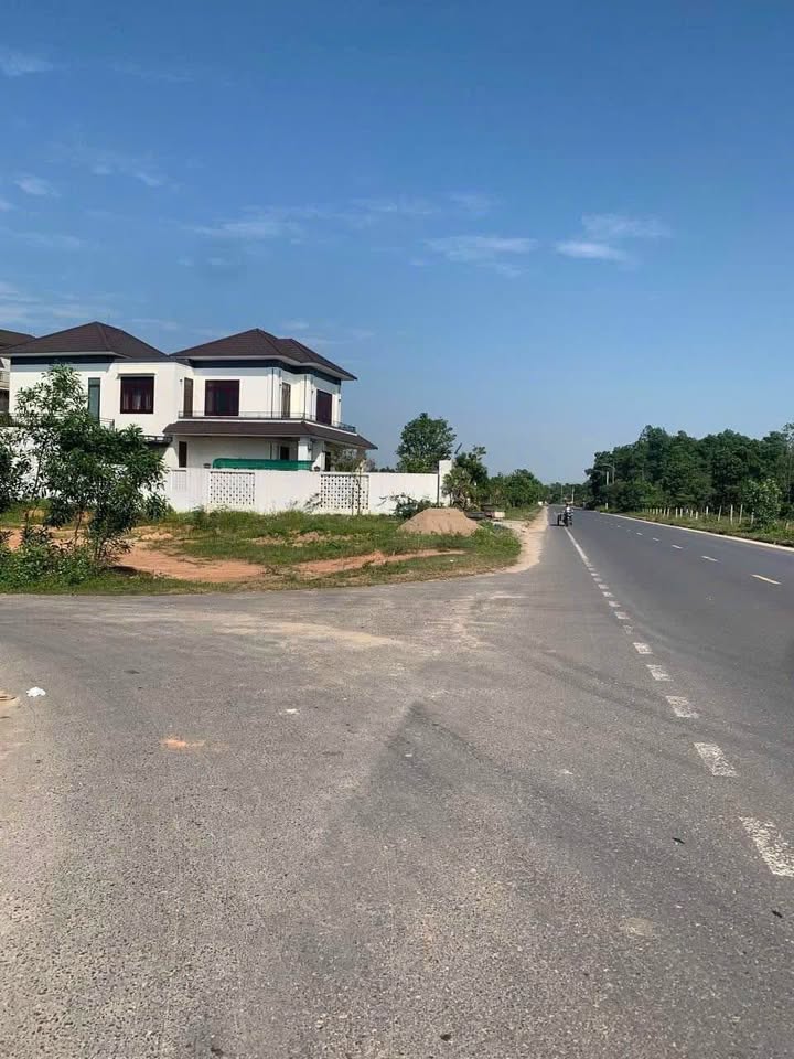 FrontHouse AI tại đường Lý Thường Kiệt, Triệu Thượng 126m² - Vị trí đẹp, không ngập lụt!