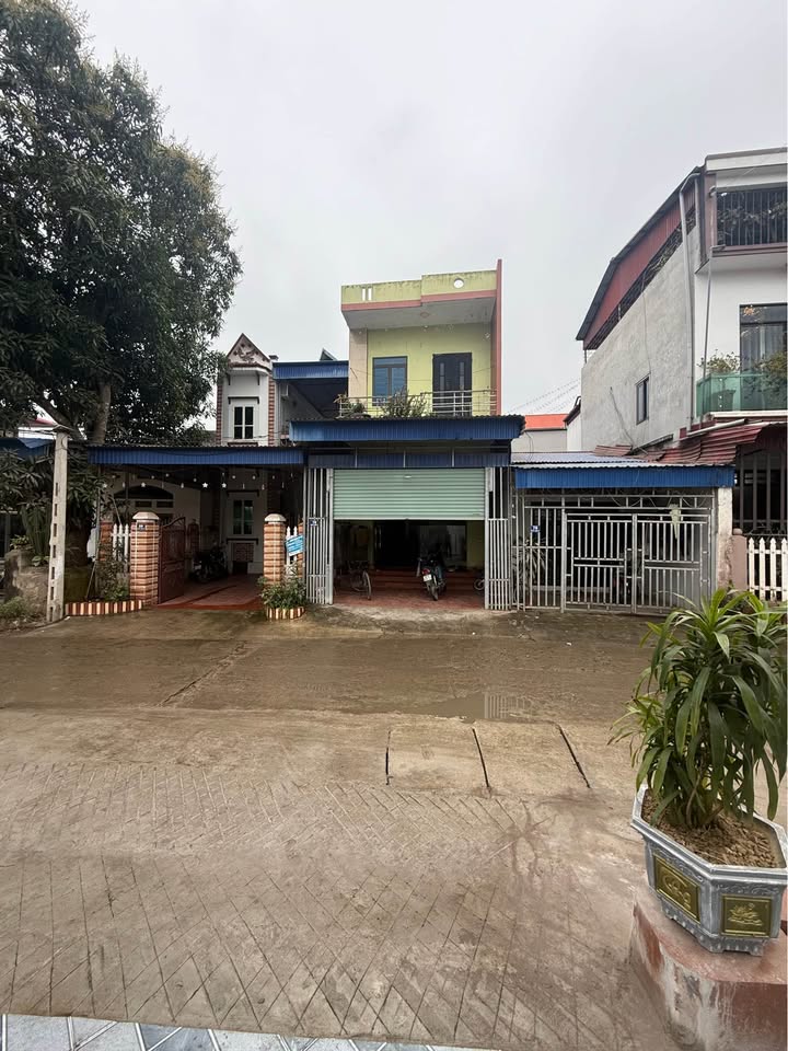 Nhà 3 tầng TDP 5 - Đồng Cả - 100m² giá 1.9 tỷ - Chính chủ bán gấp!