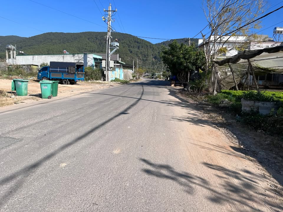 Đất nền Thạnh Mỹ 230m² giá 2.3 tỷ - Cơ hội đầu tư tuyệt vời!