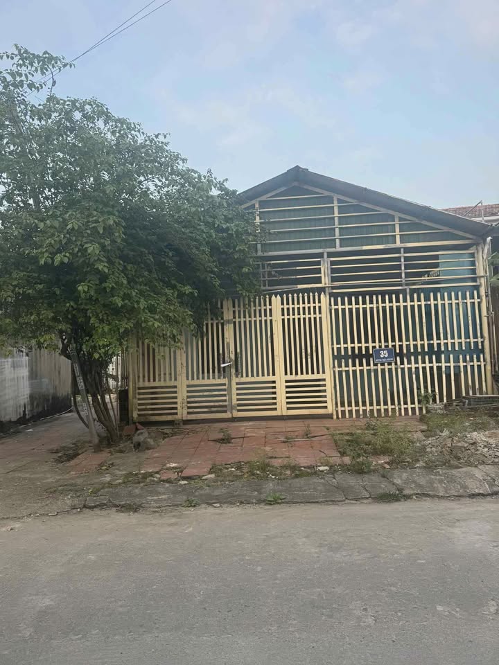 FrontHouse mặt tiền đường Huỳnh Thúc Kháng Đông Hà 128m² giá 3 tỷ - Đầu tư sinh lời ngay!