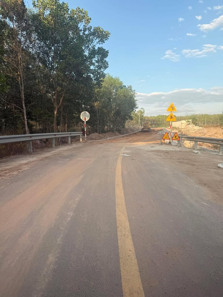 Đất nền Long Tân 4860m² giá 7 tỷ - Đường thông, đầu tư sinh lời ngay!