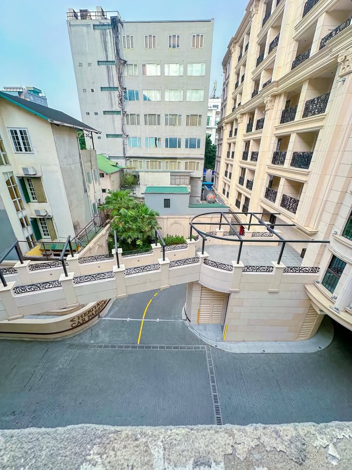 Nhà mặt phố Hàng Bài, Hoàn Kiếm 42m² giá 27.5 tỷ - Cơ hội hiếm có!