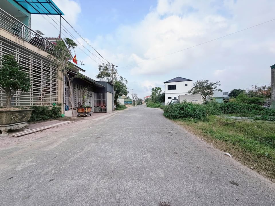 Đất thổ cư thôn Bình Lý, xã Cẩm Bình 165.8m² giá 3.3 tỷ - Tiềm năng phát triển cao!