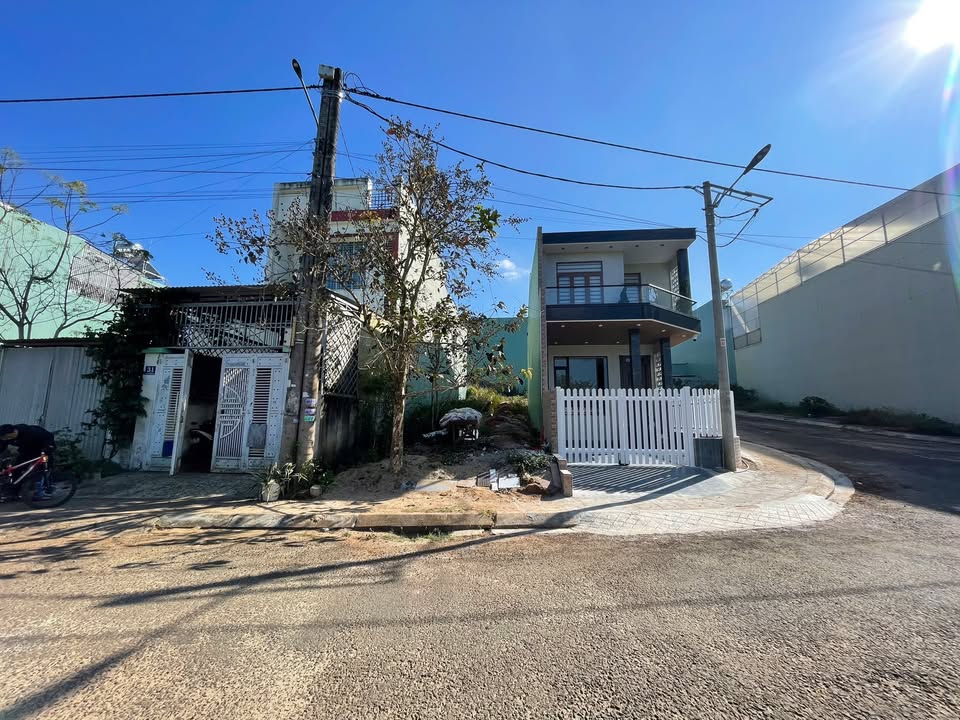 Đất mặt tiền Ngô Tất Tố, Phù Đổng 105m² giá 3.6 tỷ - Sổ hồng chính chủ!