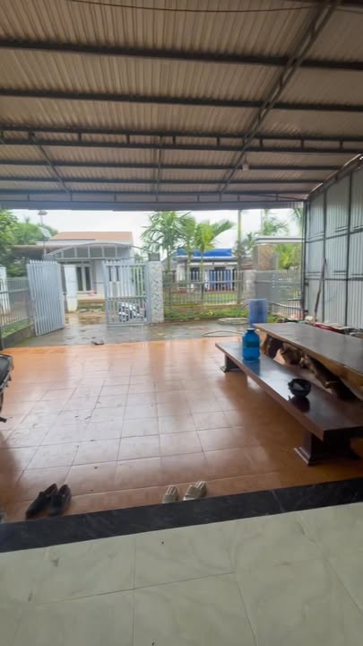 Nhà phố Đạt Hiếu 240m² giá 2.4 tỷ - Vị trí đắc địa gần trung tâm