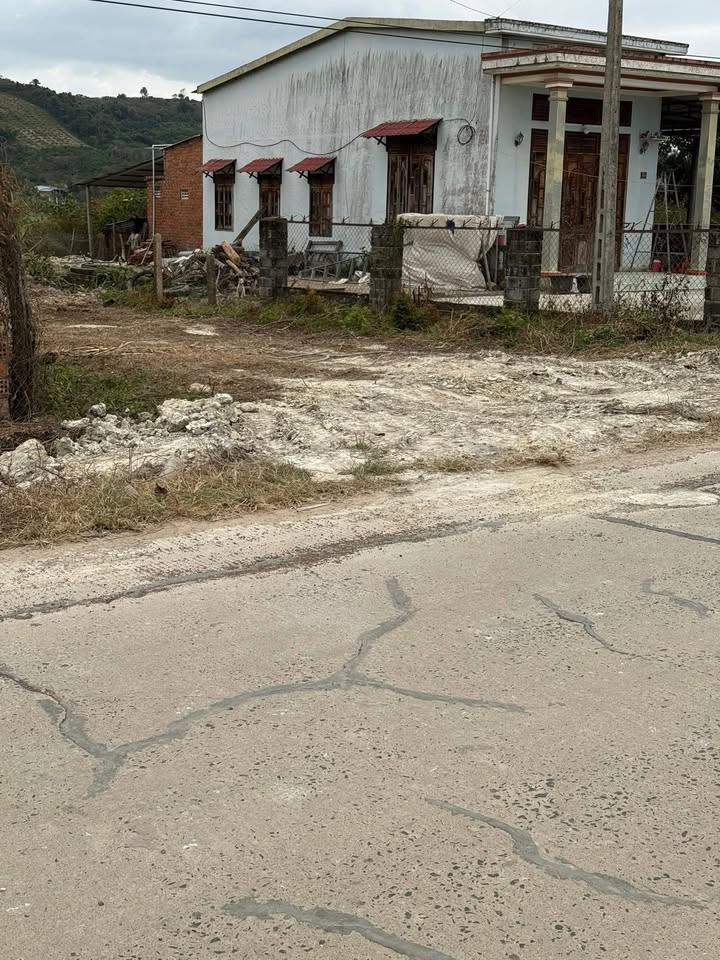 Đất nền Hòa Thành, Krông Bông 450m² giá chỉ 780 triệu - Cơ hội đầu tư tốt!