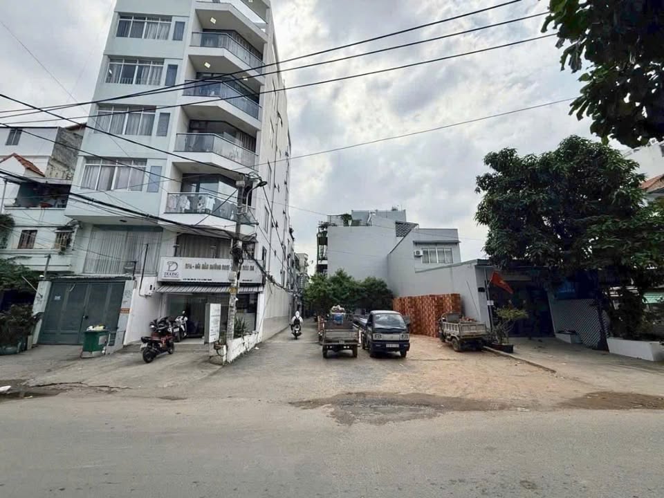 Bán nhà Ngô Đức Kế, Bình Thạnh 135m² giá 25 tỷ - Lô góc 2 mặt tiền