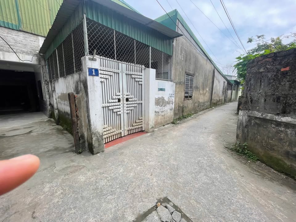 Nhà cấp 4 Phường Vinh Tân 72.8m² giá 2.8 tỷ - Vị trí trung tâm tiện ích!