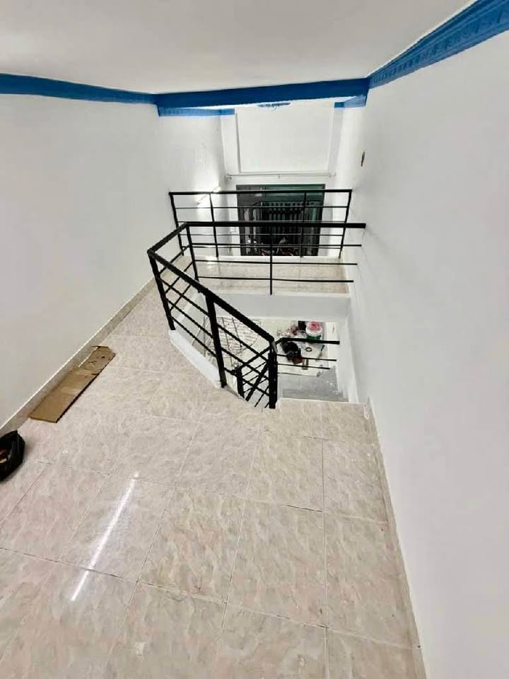 Nhà đẹp 3 tầng Trần Xuân Soạn, Quận 7, 45m² chỉ 5 tỷ - Gần bệnh viện và Lotte Mart!