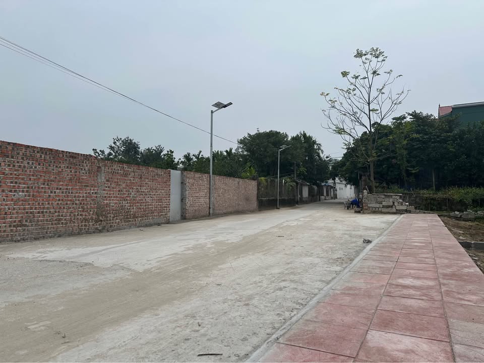 Đất liền kề Tây Sơn, Kiến Xương 126m² giá 1.1 tỷ - Đường ô tô tránh nhau!