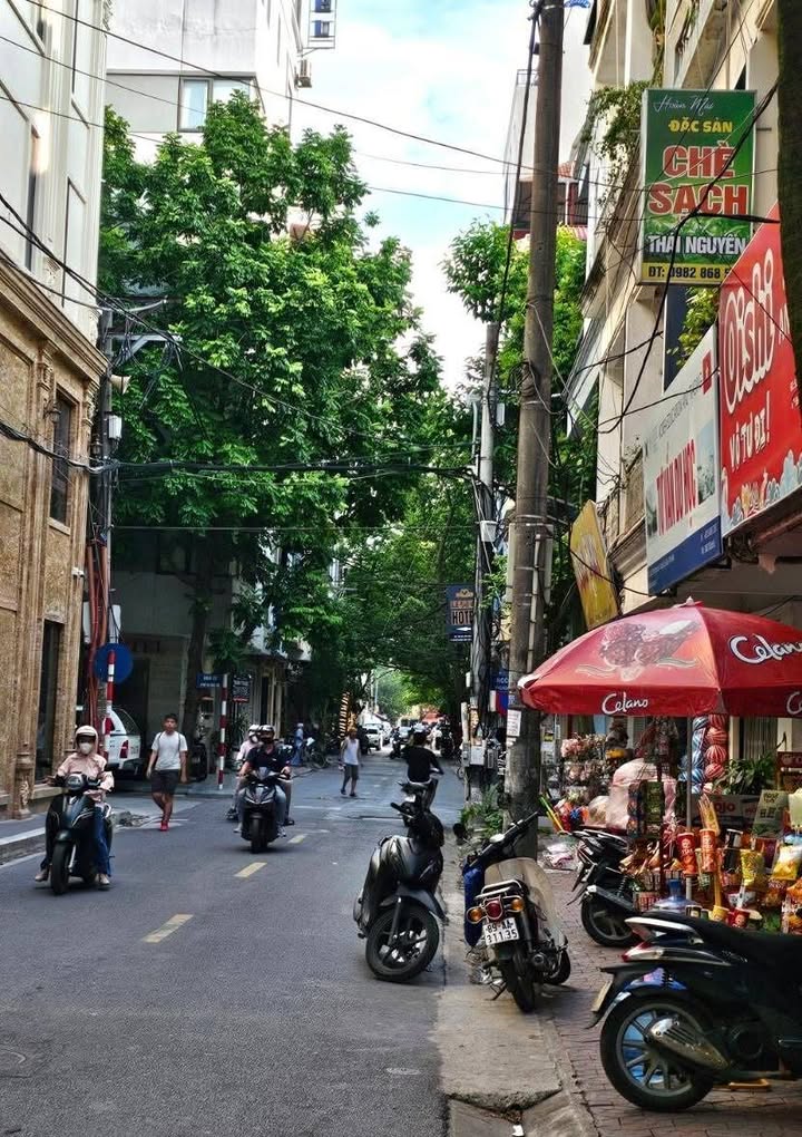 Nhà phố Lê Trọng Tấn, Thanh Xuân 73m² giá 16 tỷ - Ô tô tránh, 30m ra phố!