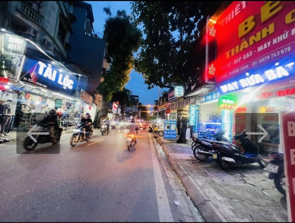 Nhà mặt phố Trương Định 74m² giá 16 tỷ - Sổ đẹp, quy hoạch ổn định!