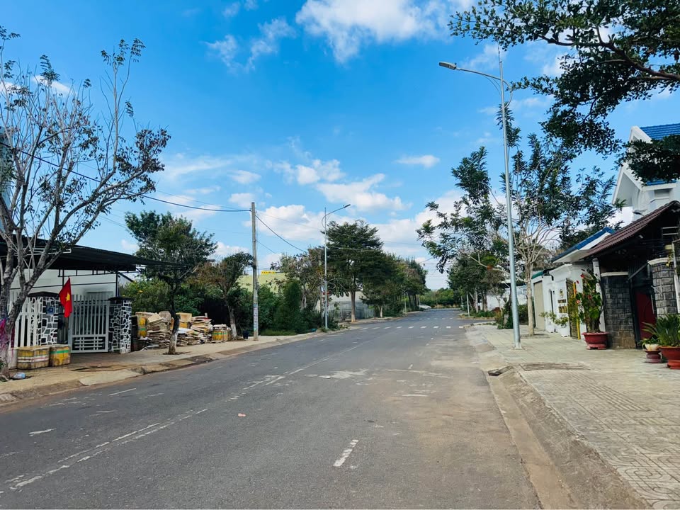 Đất nền đường Tôn Thất Thuyết Đà Lạt 147m² giá 4.75 tỷ - Đầu tư tiềm năng!
