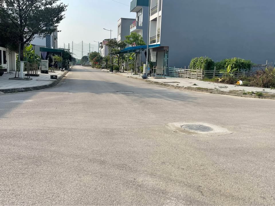 Đất nền Phường Đông Vệ, Thanh Hóa 93m² - Sổ đỏ chính chủ, giá thỏa thuận!