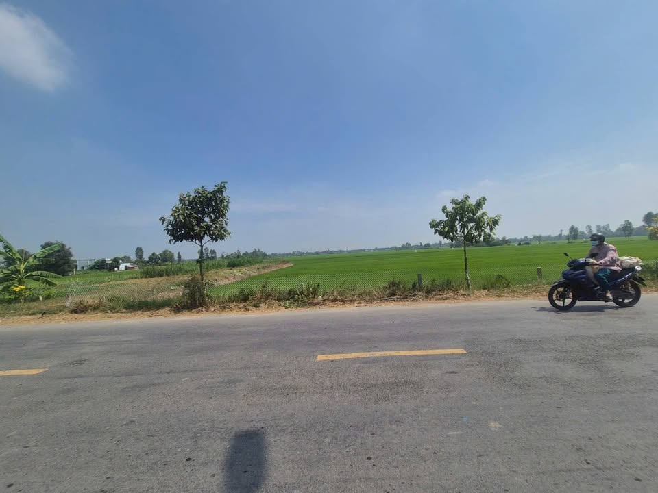 Đất mặt tiền tỉnh lộ 872B, 270m² giá 650 triệu - Pháp lý đầy đủ, đầu tư sinh lời!