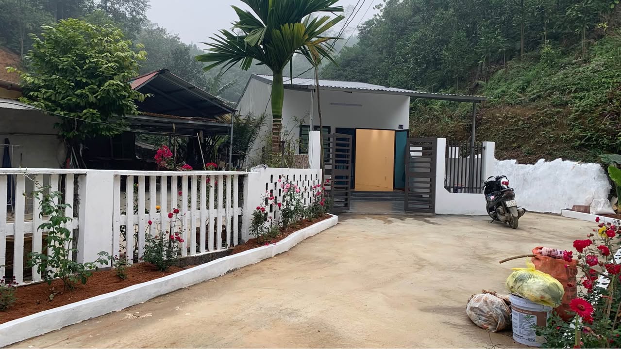 Nhà riêng Phường Minh Tân, 150m² giá 1.4 tỷ - Sân vườn đầy hoa thơm