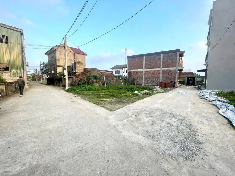 Đất nền Hưng Đông, Vinh 70m² giá 1 tỷ - Cân đối, tiện lợi cho đầu tư!
