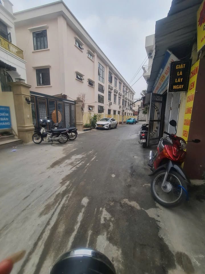 Đất nền Khu phố 3, Trần Xuân Soạn, 69.2m² giá 40-49 tỷ - Đầu tư sinh lời tuyệt vời!