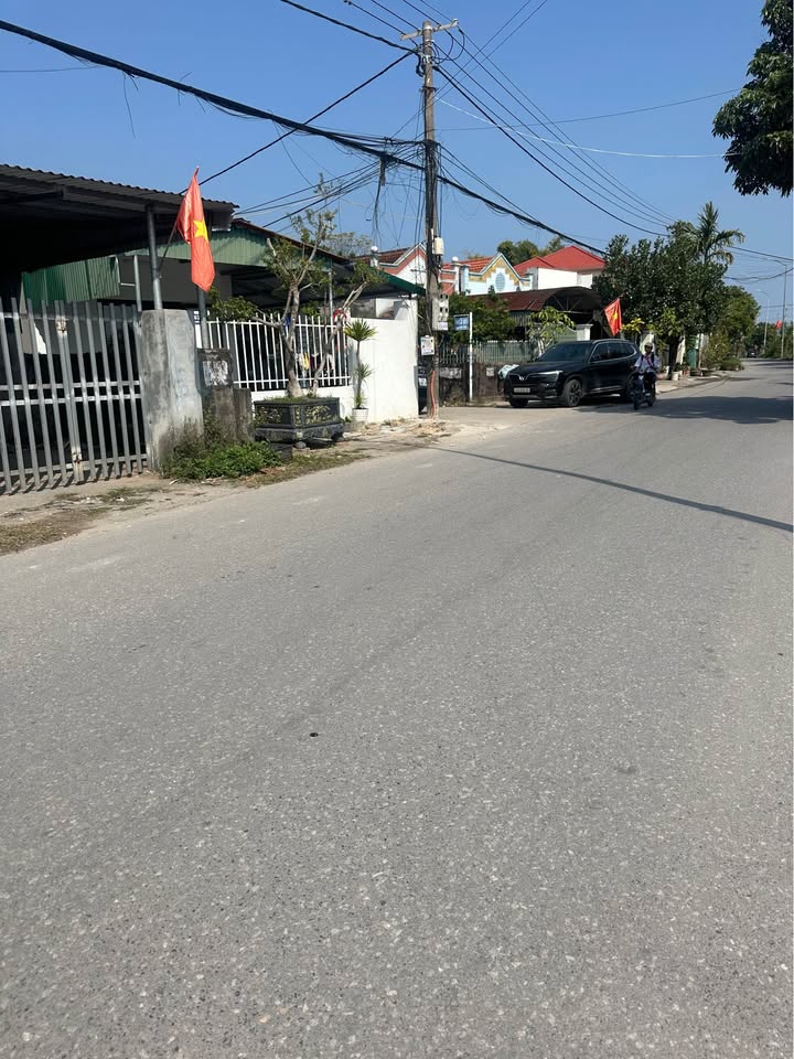 Đất nền Khu 1 Trần Anh Tông Móng Cái 123m² giá 2.3 tỷ - Tiềm năng kinh doanh lớn!