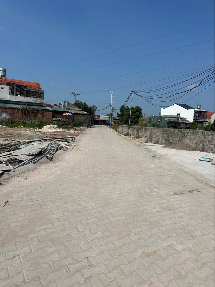 Nhà cấp 4 Phường Hồng Phong 113m² giá 2 tỷ - Sẵn sàng vào ở ngay!