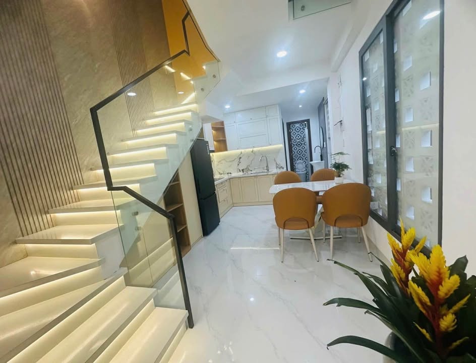 Nhà mới Cẩm Lệ 71m² giá 4 tỷ - Tiện nghi đầy đủ, gần Coopmart!