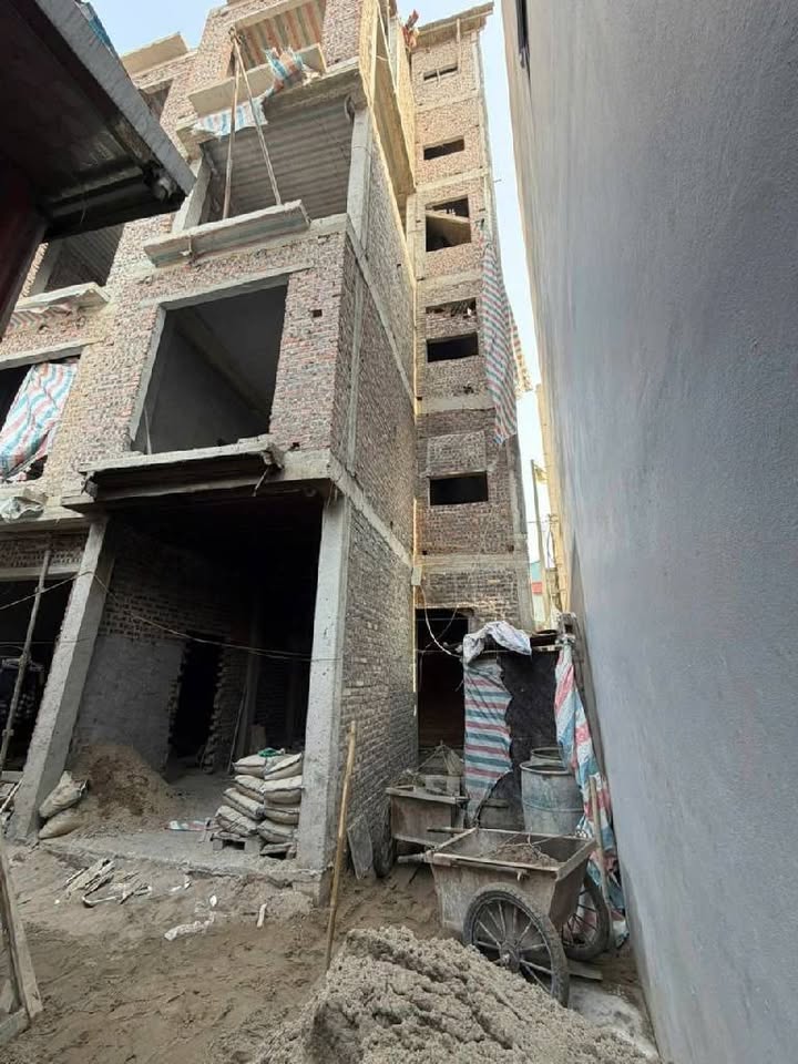 Nhà lô góc 6 tầng Lĩnh Nam 47m² giá 8 tỷ - Sẵn sàng vào ở ngay!