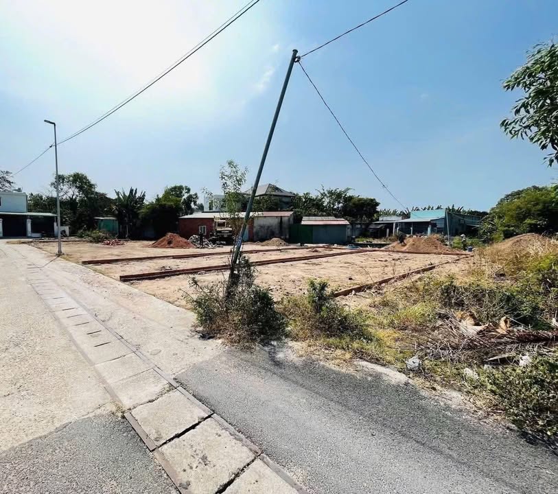 Đất nền Long Hải 100m² giá chỉ 1.35 tỷ - Cơ hội đầu tư tuyệt vời!