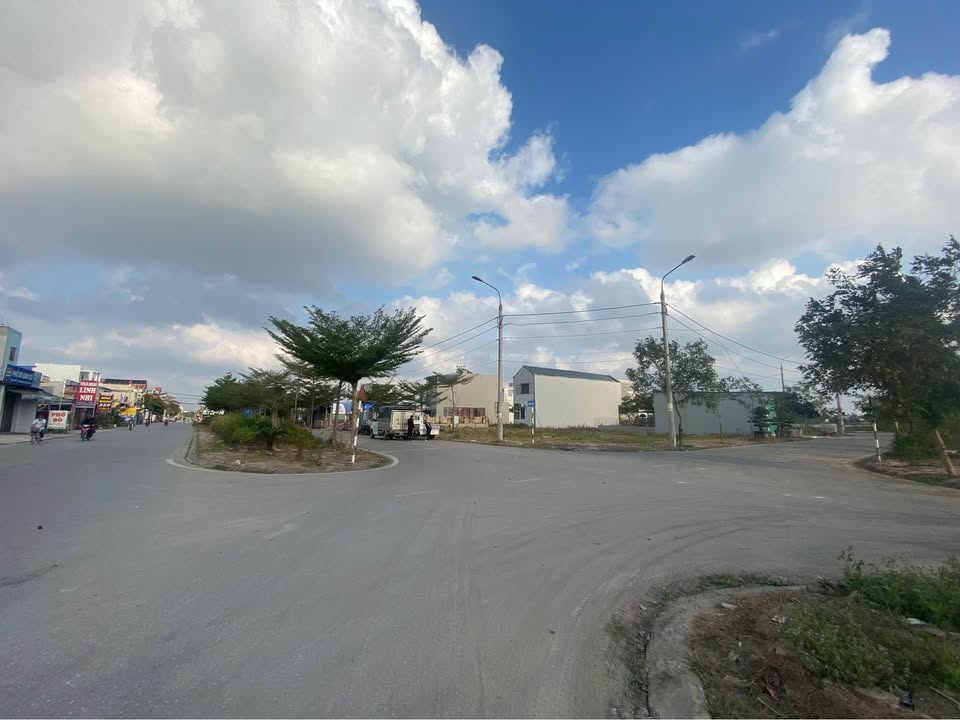 Đất nền khu TĐC Đại An, Huyện Vụ Bản 100m² giá 2 tỷ - Vị trí tiềm năng phát triển!