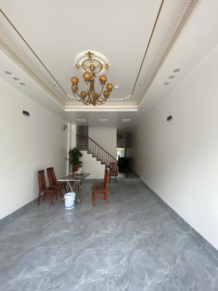 Nhà mặt đường Phạm Ngũ Lão, 72m², 6 tầng - Đầu tư sinh lời ngay!