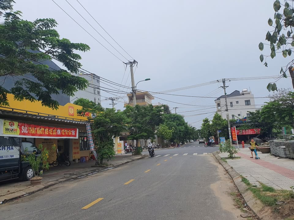 Lô đất mặt tiền đường Mạc Đăng Doanh, Hòa Xuân, 100m² - Đầu tư sinh lời ngay!