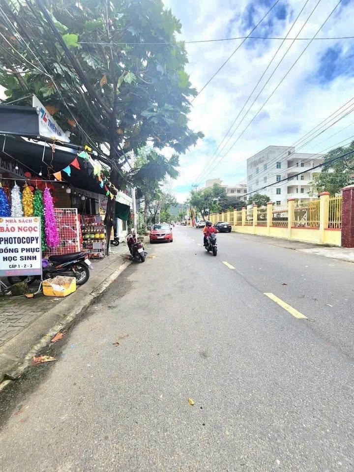 Đất mặt tiền 52 Ngô Xuân Thu, Đà Nẵng 411m² giá 6.7 tỷ - Tiềm năng phát triển mạnh mẽ!