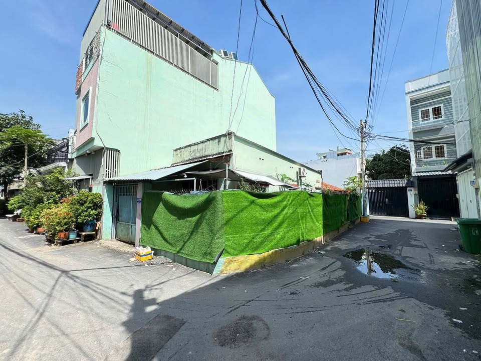 Nhà cấp 4 hẻm xe hơi Đường 11 Tăng Nhơn Phú 90m² giá 6.4 tỷ - Chính chủ cần bán gấp!