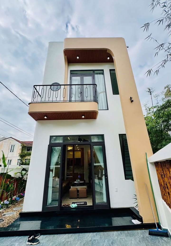 Nhà riêng Thủy Xuân 100m² giá 3.38 tỷ - Đầy đủ nội thất đón Tết!