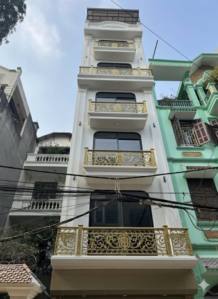 FrontHouse Ngụy Như Kon Tum, Thanh Xuân 55m² giá 29.3 tỷ - Phân lô hiếm, tiện ích đẳng cấp!