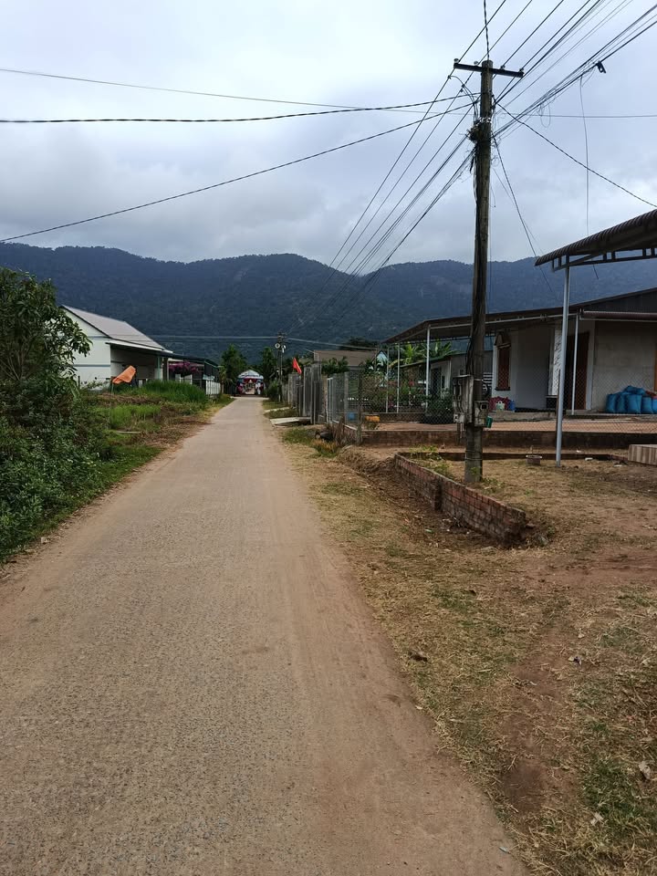 Đất thổ cư Thôn 10, Xã Dang Kang, 700m² giá 810 triệu - Sổ đỏ chính chủ!