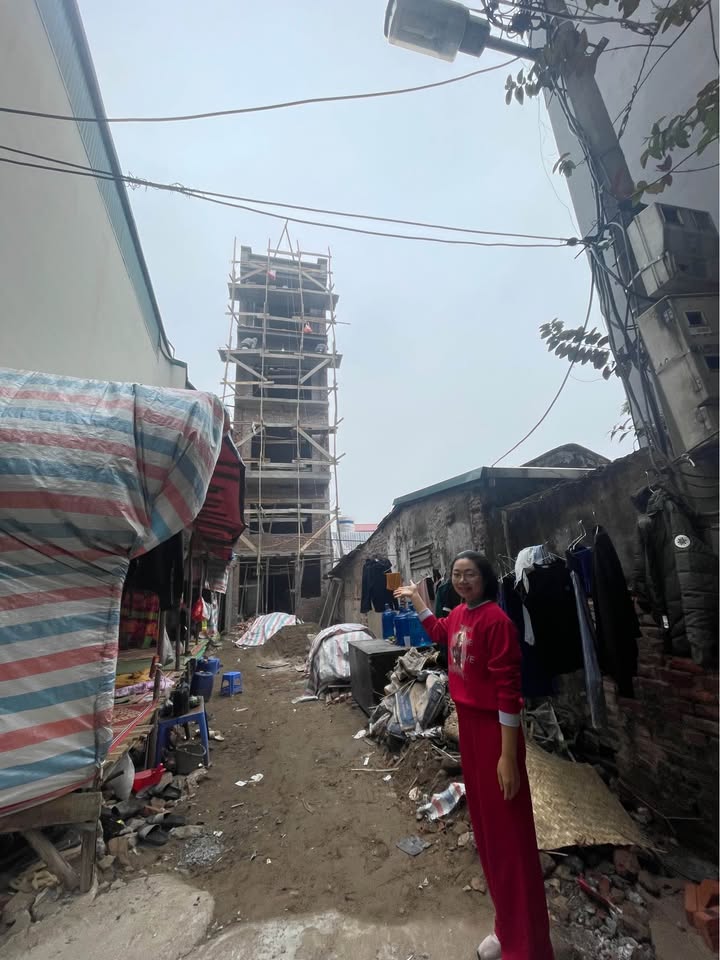 Đất thổ cư 70m² tại Đông Mỹ giá 6 tỷ - Mặt tiền rộng gần 5m, oto đỗ thoải mái!