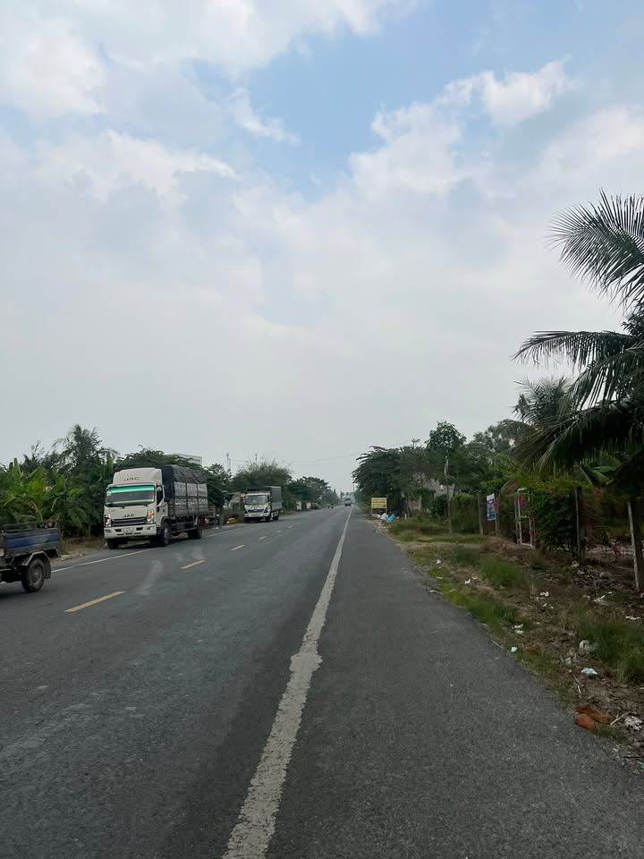 Đất nền 300m² xã Hữu Định, huyện Châu Thành chỉ 2.7 tỷ - Mặt tiền Tỉnh lộ 883!