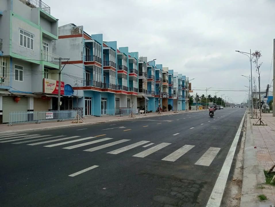 Đất nền 2 mặt tiền đường Tôn Đức Thắng, Vĩnh Long 747m² giá 26.145 tỷ - Cơ hội đầu tư hấp dẫn!