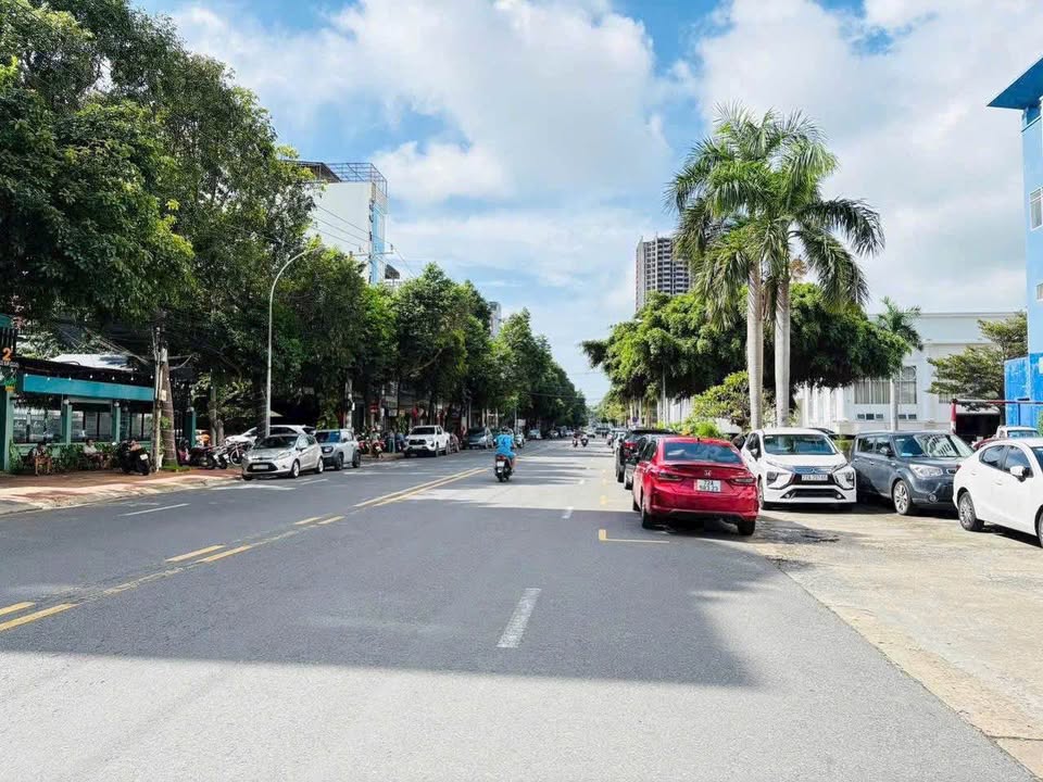 Đất Mặt Tiền Lê Văn Lộc, Vũng Tàu 90m² giá 11.5 tỷ - Vị trí đắc địa kết nối Đảo Ngọc!