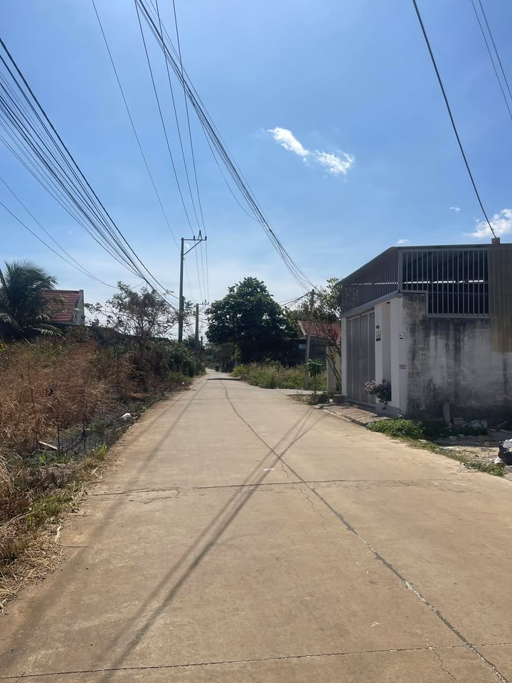 Đất mặt tiền hẻm 44 Triệu Quang Phục 110m² giá 1.46 tỷ - Bớt lộc cho khách thiện chí!