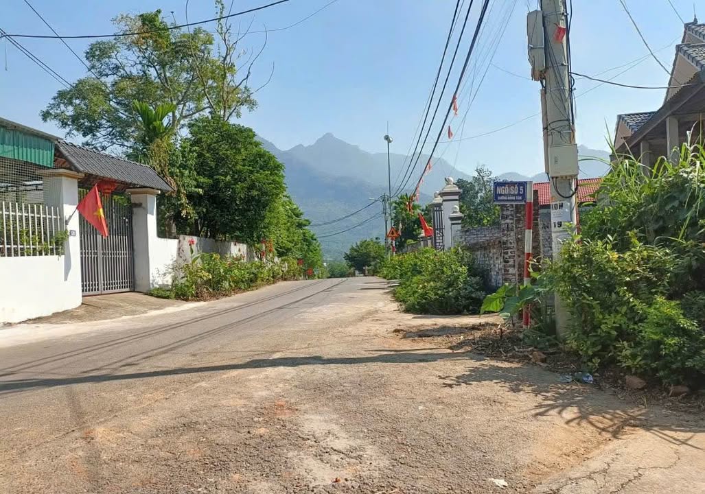 Đất nền Xã Minh Quang, Huyện Lâm Bình 679m² - Giá thỏa thuận, view núi thoáng mát!