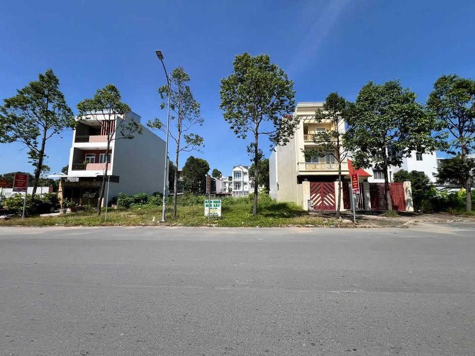 Đất nền KDC Nam Long Hồng Phát Cần Thơ 102.6m² giá 6.45 tỷ - Sổ hồng chính chủ!