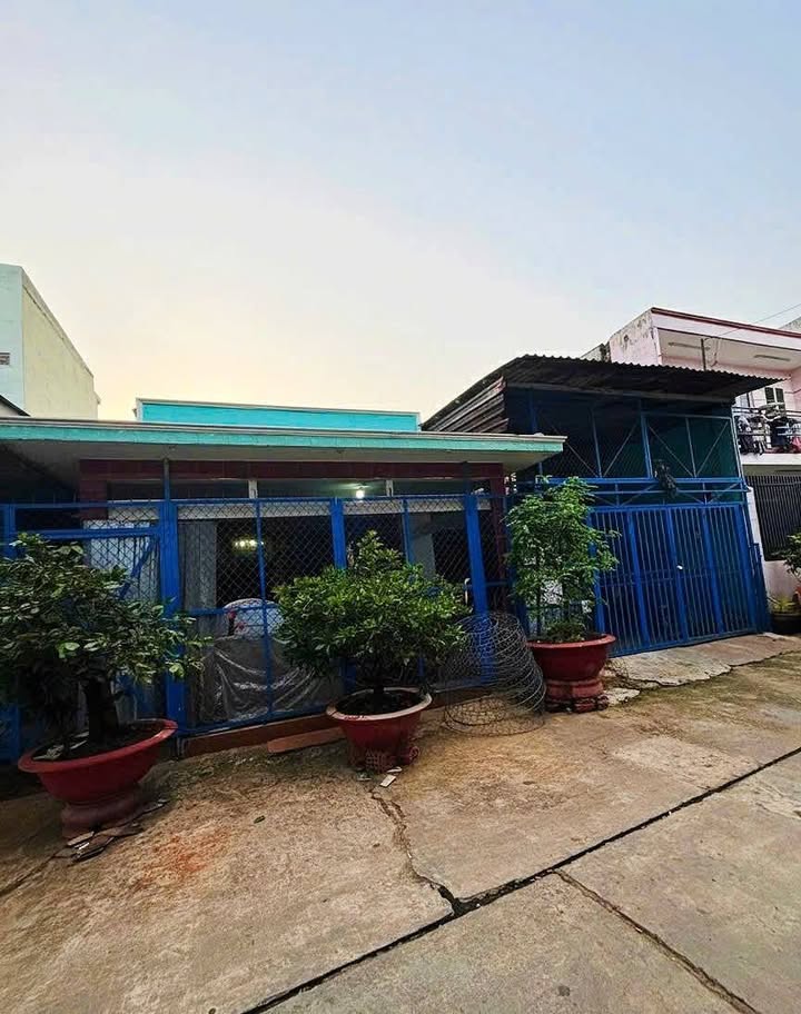 Đất nền Quận Bình Tân 71m² giá 4.6 tỷ - Vị trí đắc địa gần chợ